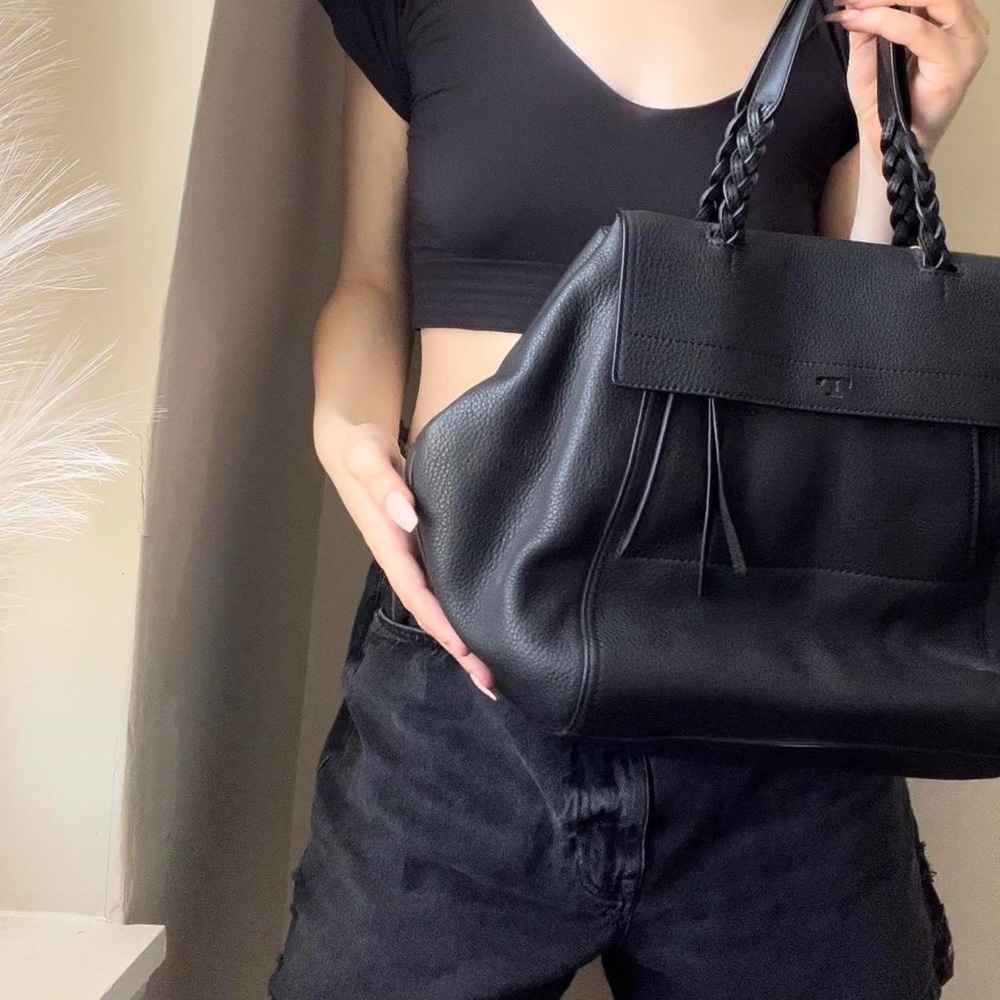 Tory Burch Black Leather Halfmoon Satchel (READ DISCLAIMERS)
